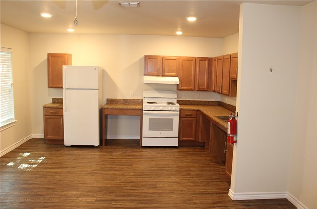 Refugio Apartments - JL Gray